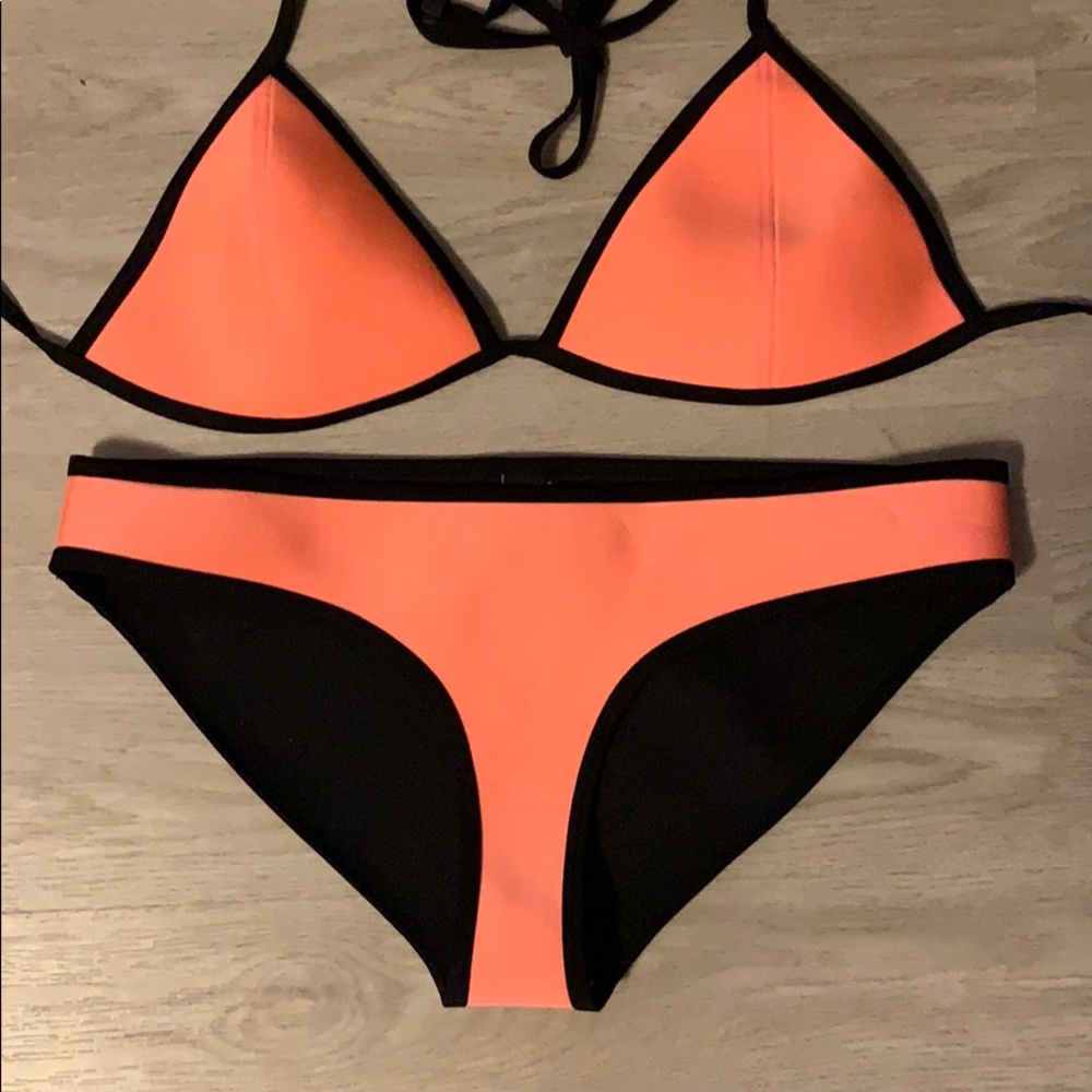 trangl bikini coral